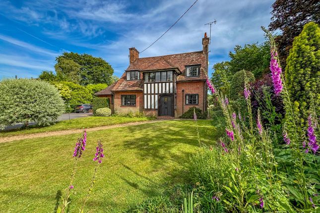 Whatlington Road, BATTLE, TN33 3 bed detached house for sale