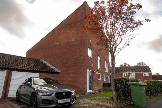 3 bed semi-detached house