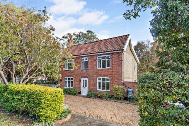 London Road, Suton, Wymondham... 4 bed detached house for sale