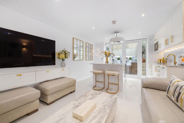 Ashurst Gardens, SW2 1 bed flat for sale