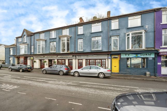 Terraced house for sale