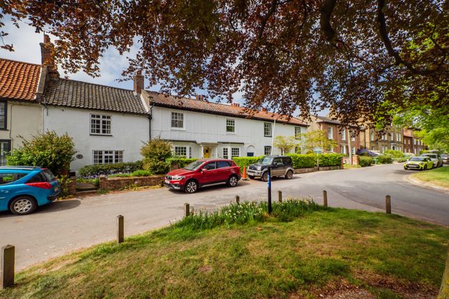 The Buttlands, Norfolk NR23 2 bed terraced house for sale