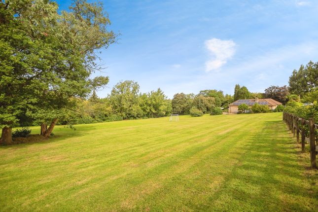 6 bedroom detached bungalow for sale