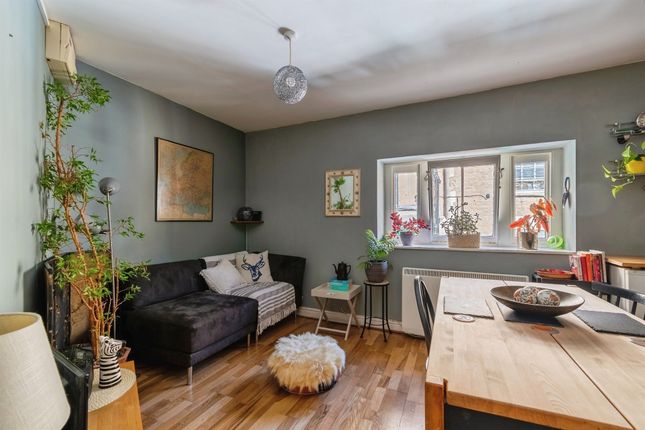 1 bed flat