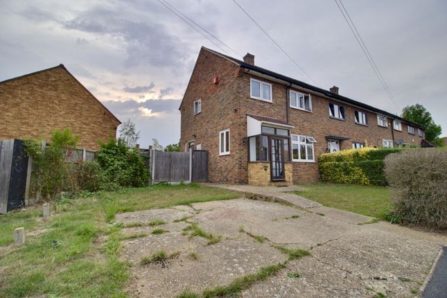 Retford Path, Romford RM3 3 bed end of terrace house for sale
