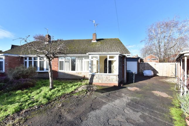 Conway Close, Kingswinford DY6 2 bed semi