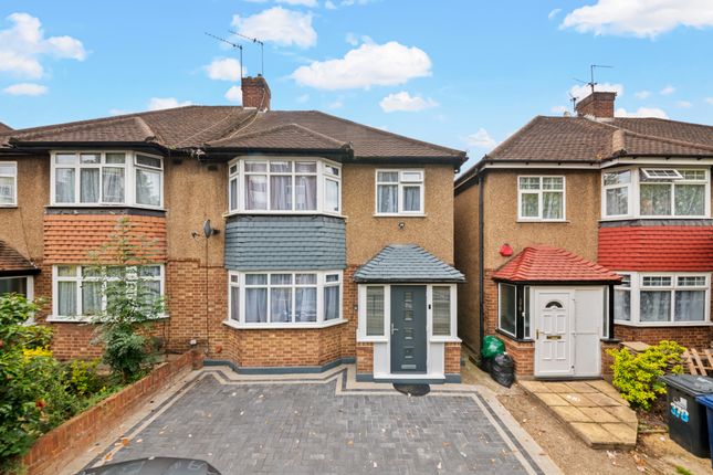 Greenford Avenue, Hanwell, W7 3DA 3 bed semi