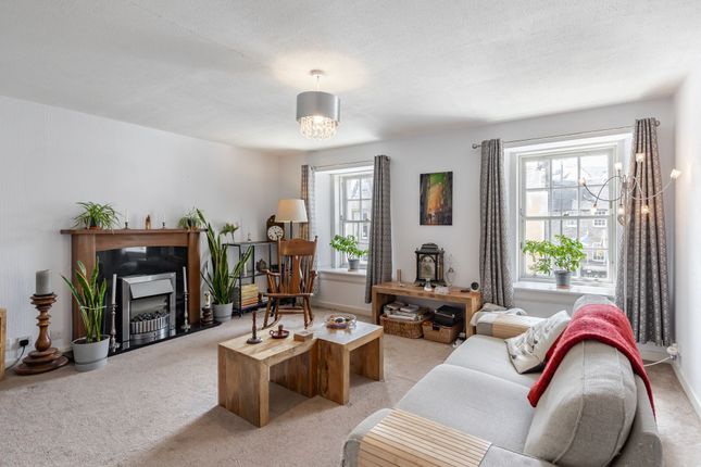 High Street, Linlithgow EH49 3 bed maisonette for sale