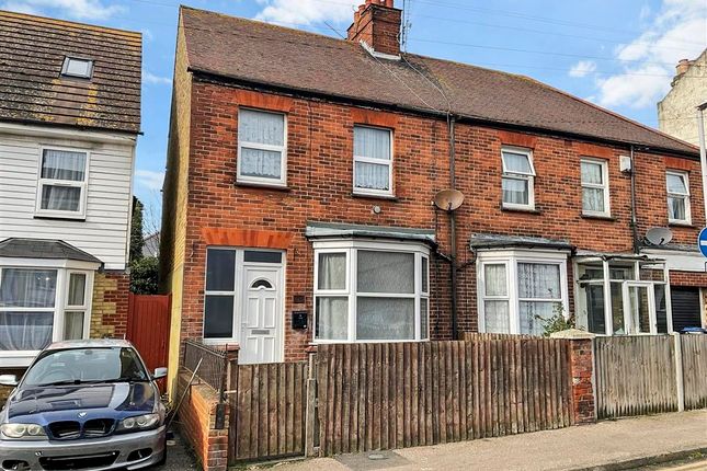 Clifton Gardens, Cliftonville... 3 bed semi