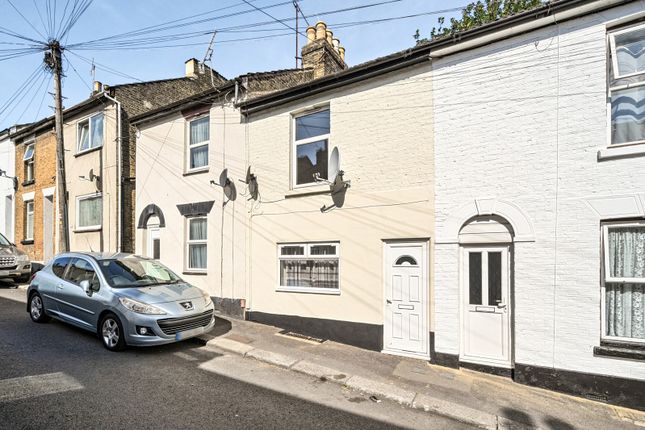 Sturla Road, Chatham, Kent 2 bed terraced house for sale