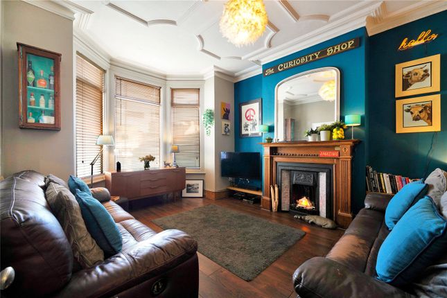 Gillingham Road, Cricklewood, NW2 3 bed terraced house for sale
