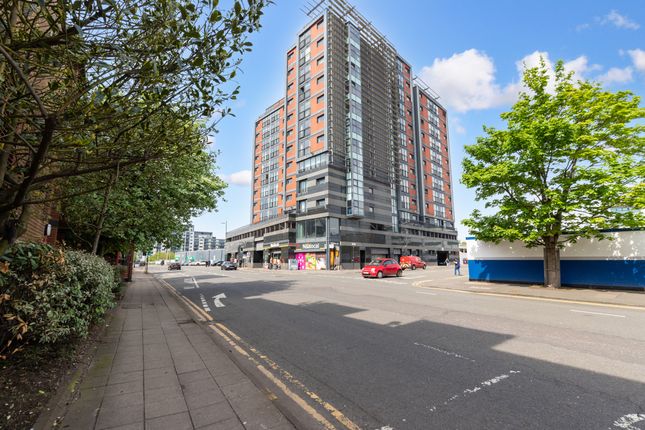 Lancefield Quay, Glasgow G3 2 bed apartment for sale