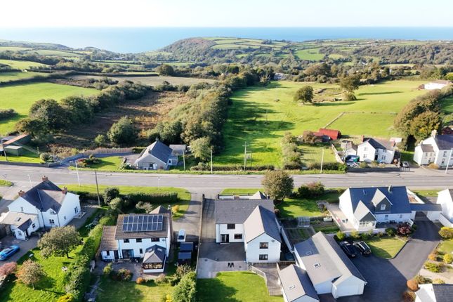 Sarnau, Llandysul, SA44 5 bed detached house for sale