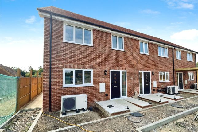Shipton Bellinger SP9 3 bed end of terrace house for sale