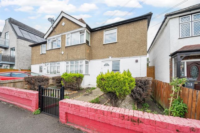Tramway Path, Mitcham 2 bed maisonette for sale