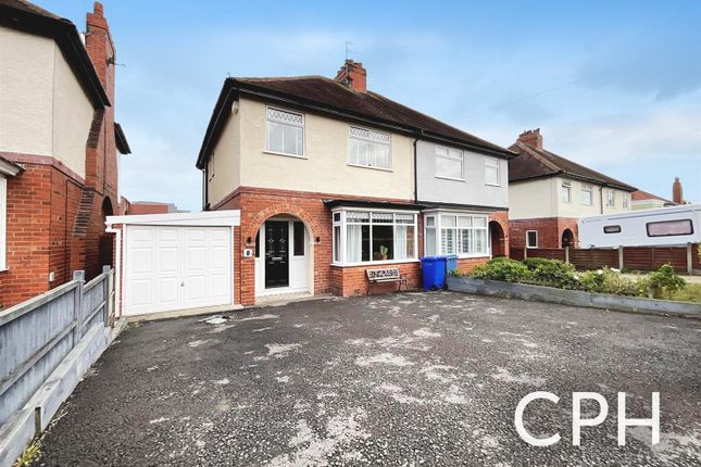 Newlands Avenue, Scarborough 3 bed house for sale