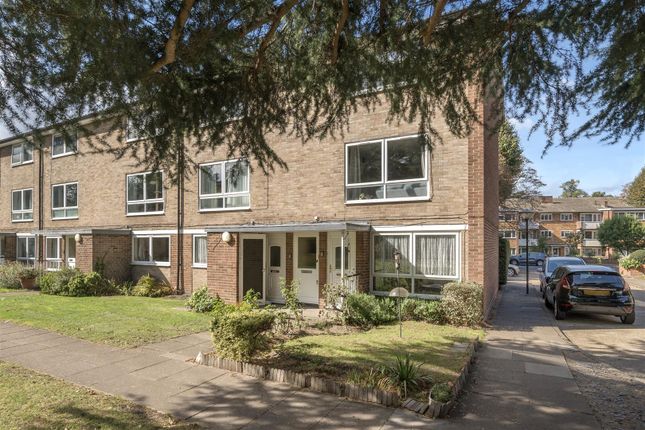 Maple Road, Surbiton 2 bed apartment for sale