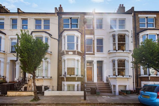 3 bed flat