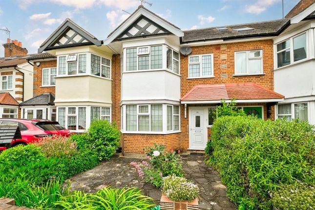 Elmcroft Avenue, Wanstead 3 bed house for sale