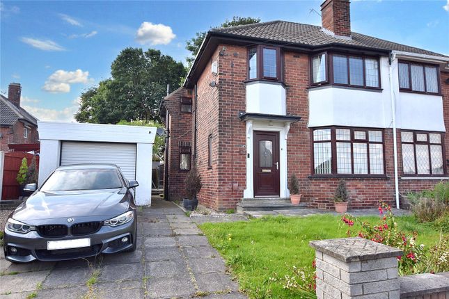 Green Hill Drive, Leeds, West Yorkshire 3 bed semi