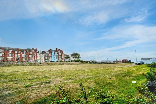 Prince Of Wales Road, Clevedon House... 1 bed ground floor flat for sale