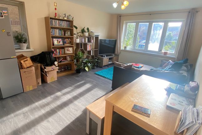 College Hill Road, Harrow, HA3 2 bed flat for sale