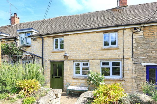 Rocky Banks, Carterton OX18 2 bed cottage for sale