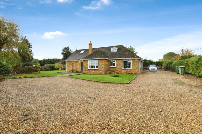 Pointon Road, Sleaford NG34 4 bed detached bungalow for sale