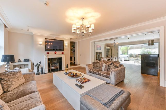 Wellington Road, St John's Wood... 3 bed flat for sale