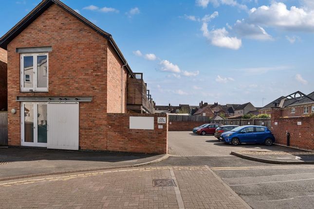 Worcester,  Worcestershire,  WR1 1 bed flat for sale