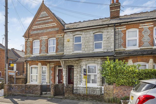 Curzon Street, Reading 3 bed terraced house for sale