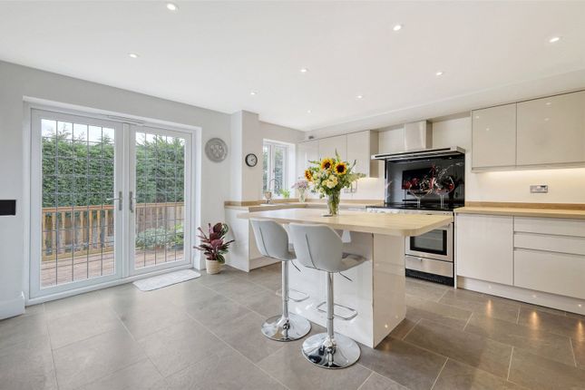 The Links, Billericay, Essex, CM12 4 bed detached house for sale