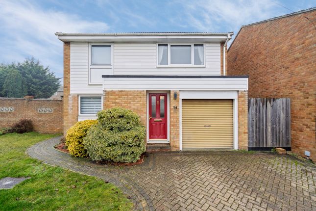 Halsey Drive, Hitchin, SG4 4 bed detached house for sale