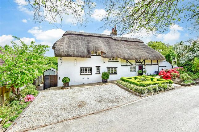 2 bed detached house