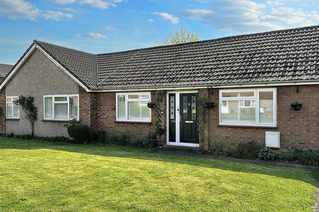 2 bedroom terraced bungalow for sale