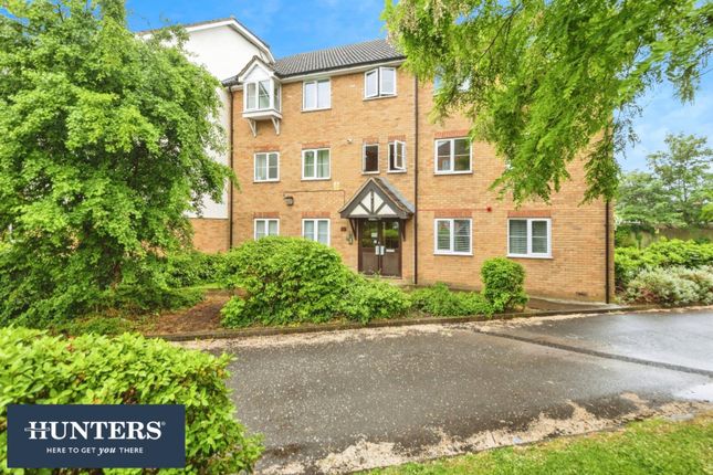 Vicars Bridge Close, Wembley 2 bed flat for sale