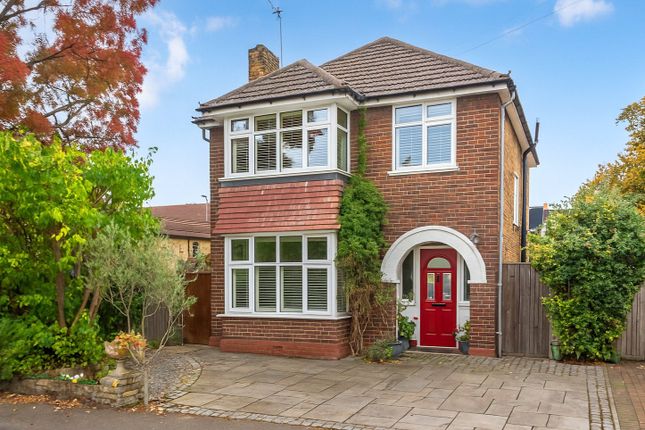 Spreighton Road, West Molesey, KT8 3 bed detached house for sale