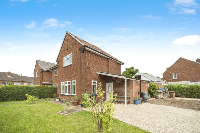 3 bed semi-detached house