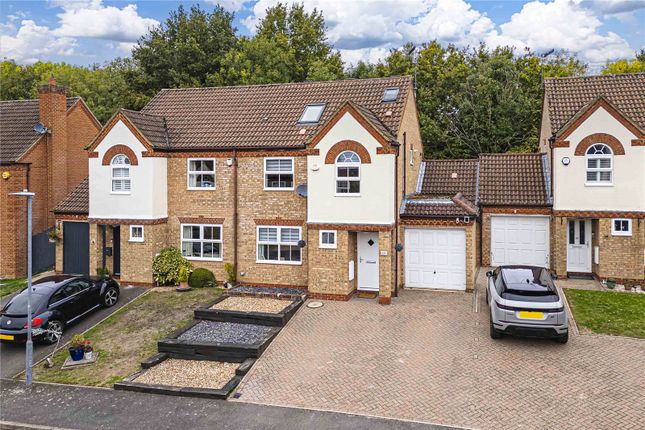 4 bedroom semi-detached house for sale