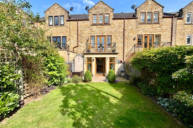 4 bedroom town house for sale