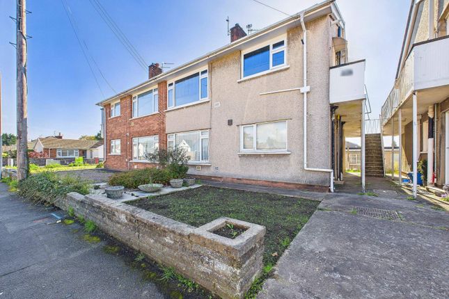 Heol Hendre, Cardiff. CF14 2 bed maisonette for sale