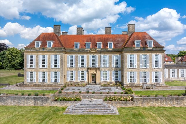 Middleton Park, Middleton Stoney... 27 bed detached house for sale