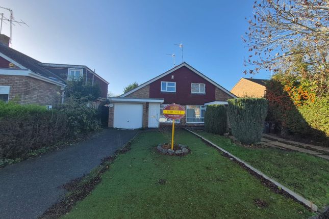 Cottingham Drive, Moulton, NN3 7LG 3 bed semi