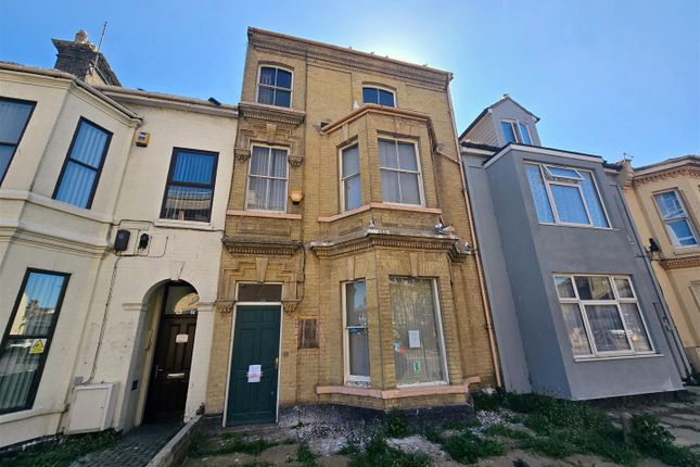 10 bed property