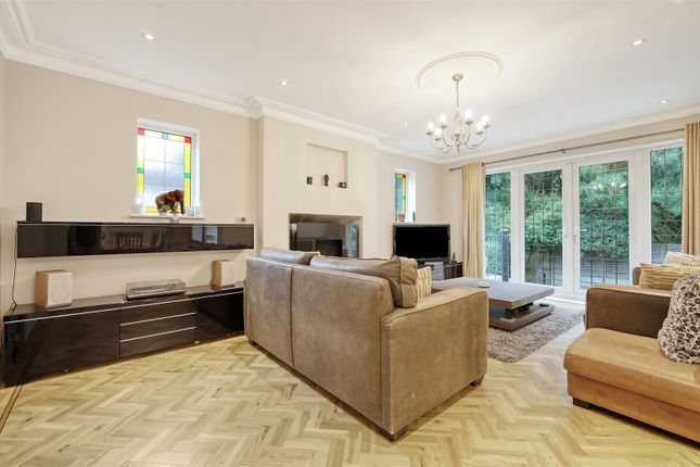 Newlands Road, Woodford Green IG8 4 bed semi