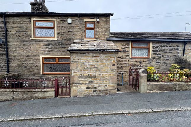 Ladysmith Road, Queensbury, Bradford 3 bed cottage for sale