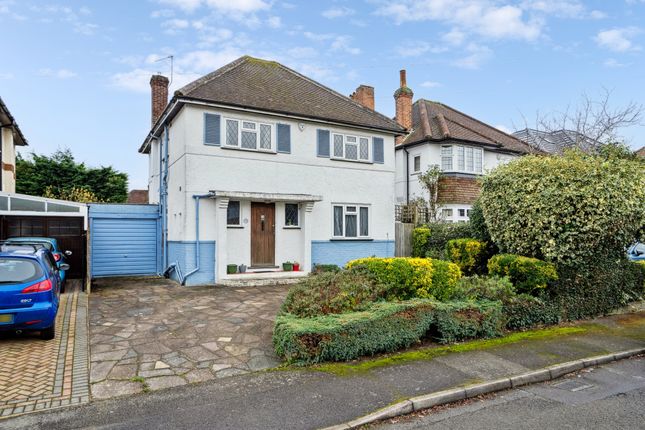 Winchester Drive, Pinner, HA5 4 bed detached house for sale