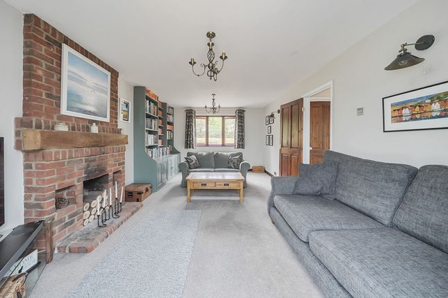 3 bed detached house