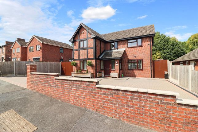 Springwood Street, Temple Normanton... 3 bed detached house for sale