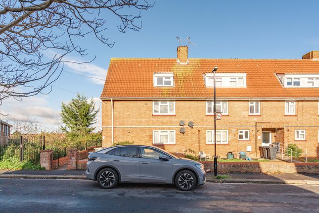 2 bedroom maisonette for sale